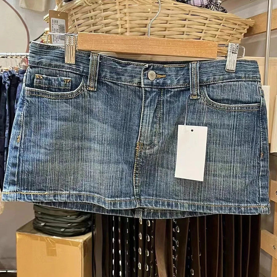 Mini-Jupe Cargo en Jean Femme – Style Vintage