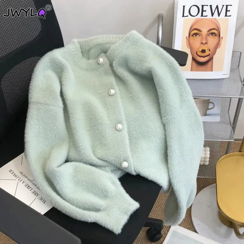 Pull cardigan en velours de vison à boutonnage simple pour femmes