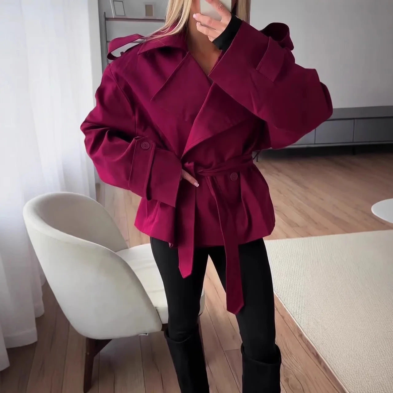 Manteau court à lacets pour femmes