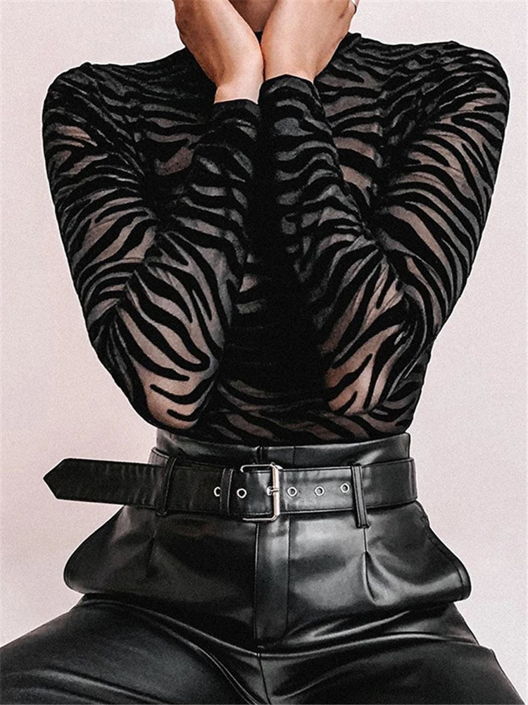 Body femme transparent en maille léopard noir à col montant