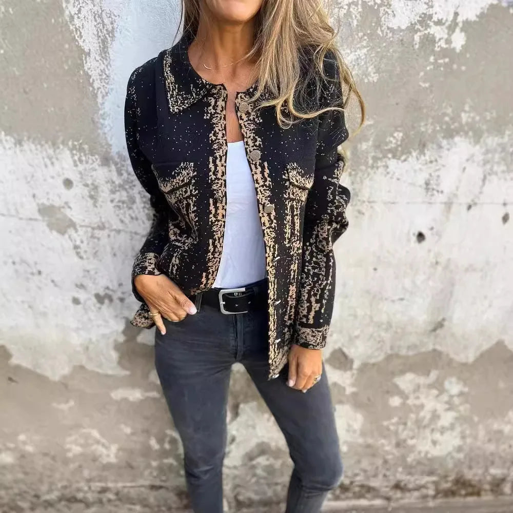 Veste en tricot à col rabattu multicolore avec boucle métallique pour femmes