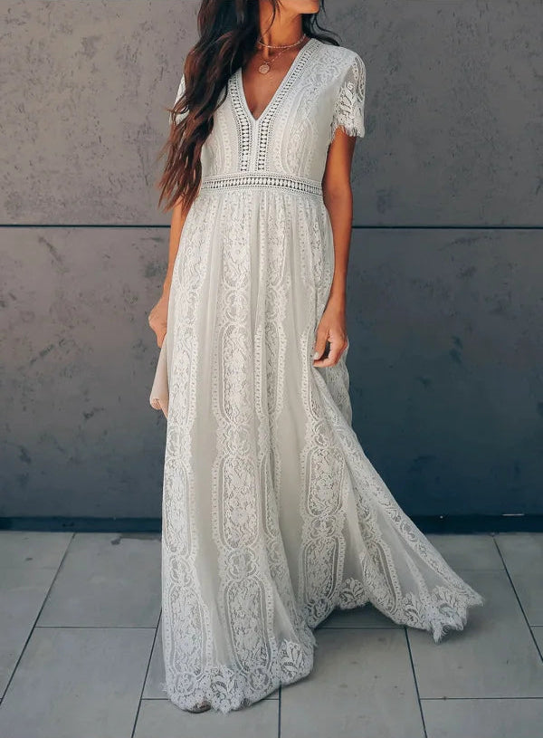 Robe élégante en dentelle pour femmes