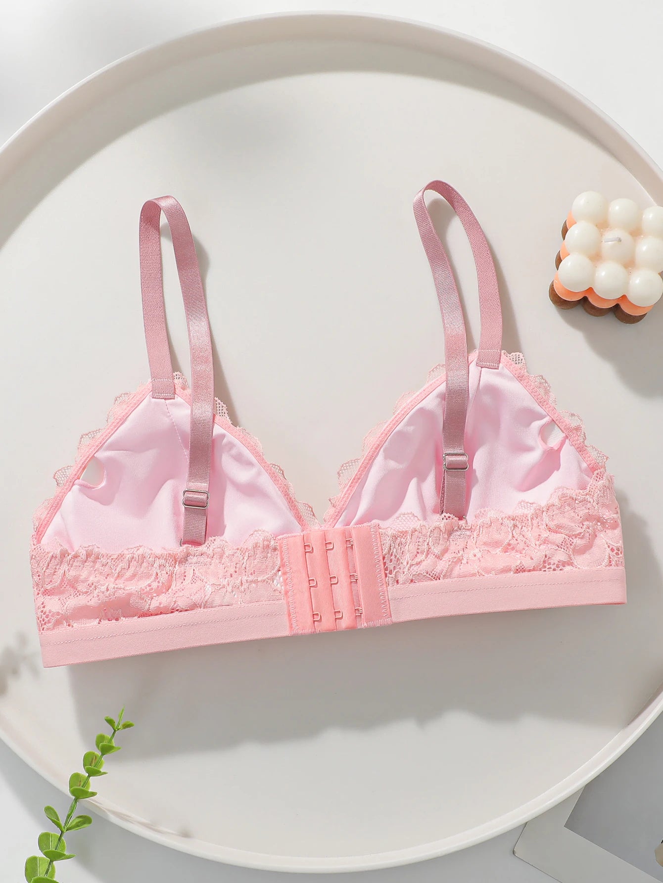 Soutien-gorge à armatures magnifique pour femmes