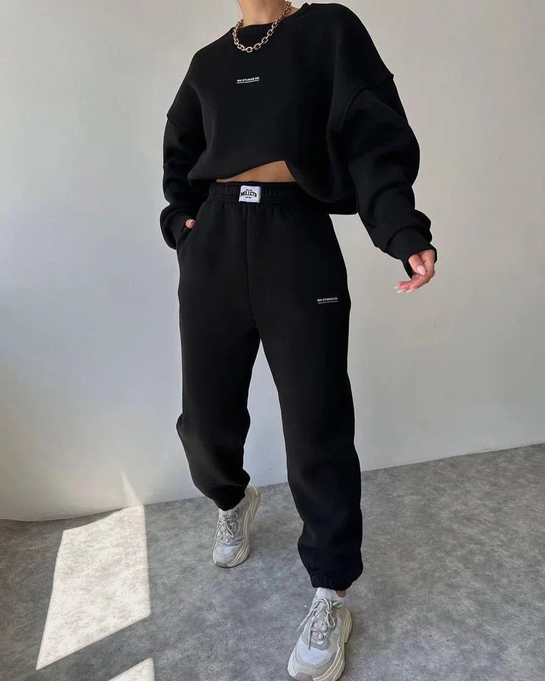 Ensemble deux pièces décontracté, sweat-shirt à manches longues et col rond, pantalon pour femmes