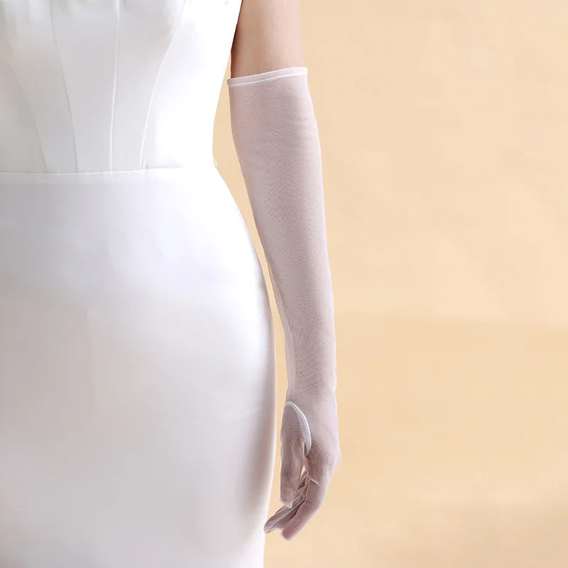 Gants longs élégants en tulle blanc souple pour femmes