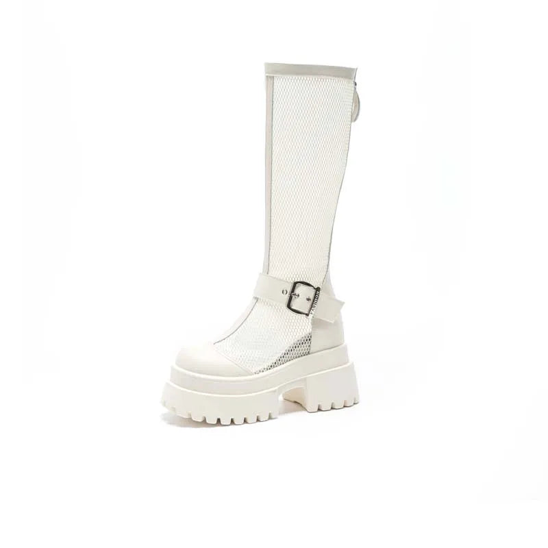 Bottes en cuir verni pour femmes
