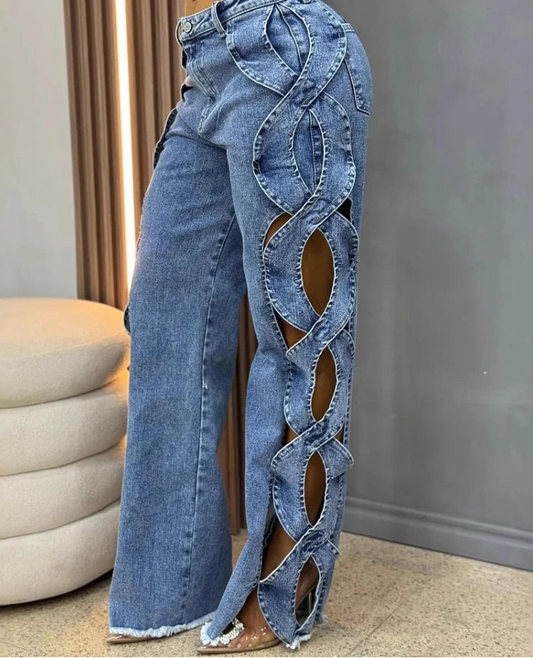 Jean Large Femme – Denim Bleu, Découpes et Laçage