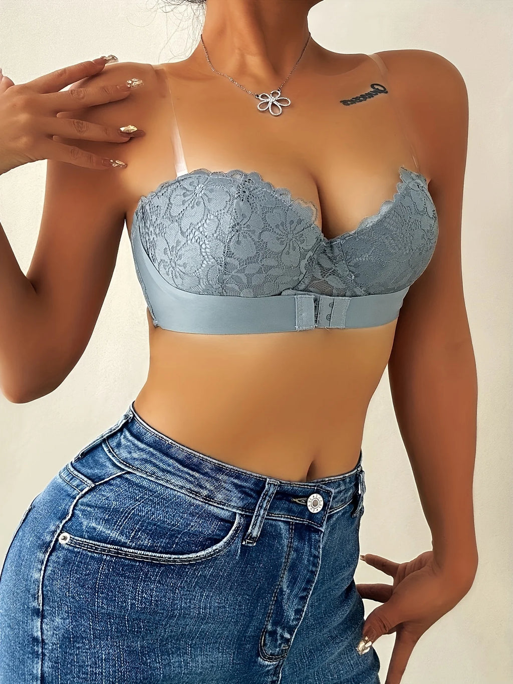 Soutien-gorge push-up semi-transparent à dentelle florale pour femmes