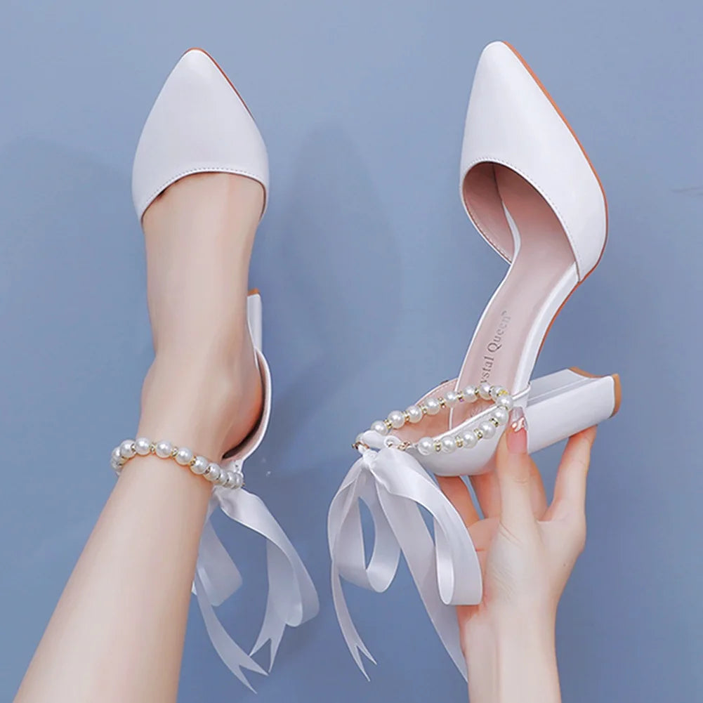 Sandales pointues en cuir pour femmes