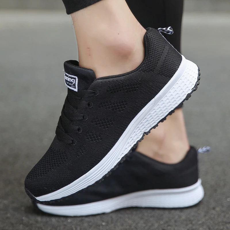 Baskets souples en maille pour femmes