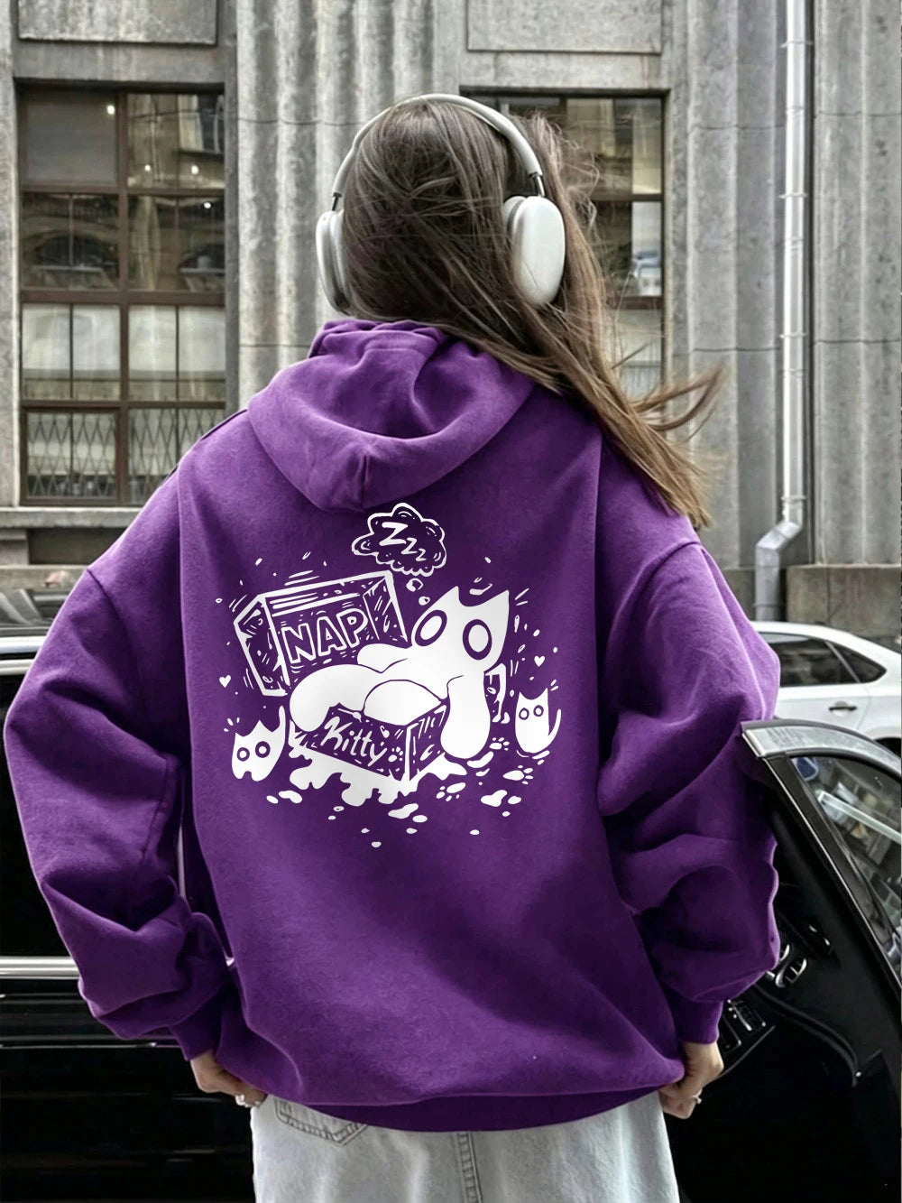 Sweat à capuche imprimé Sleeping Cat Nap Box pour femmes