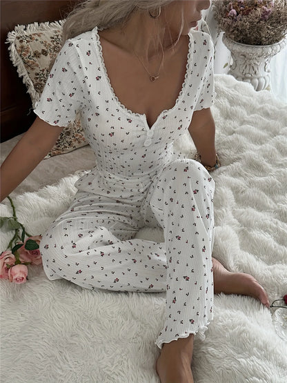 Pyjama Fleuri Femme – Haut Manches Courtes et Pantalon