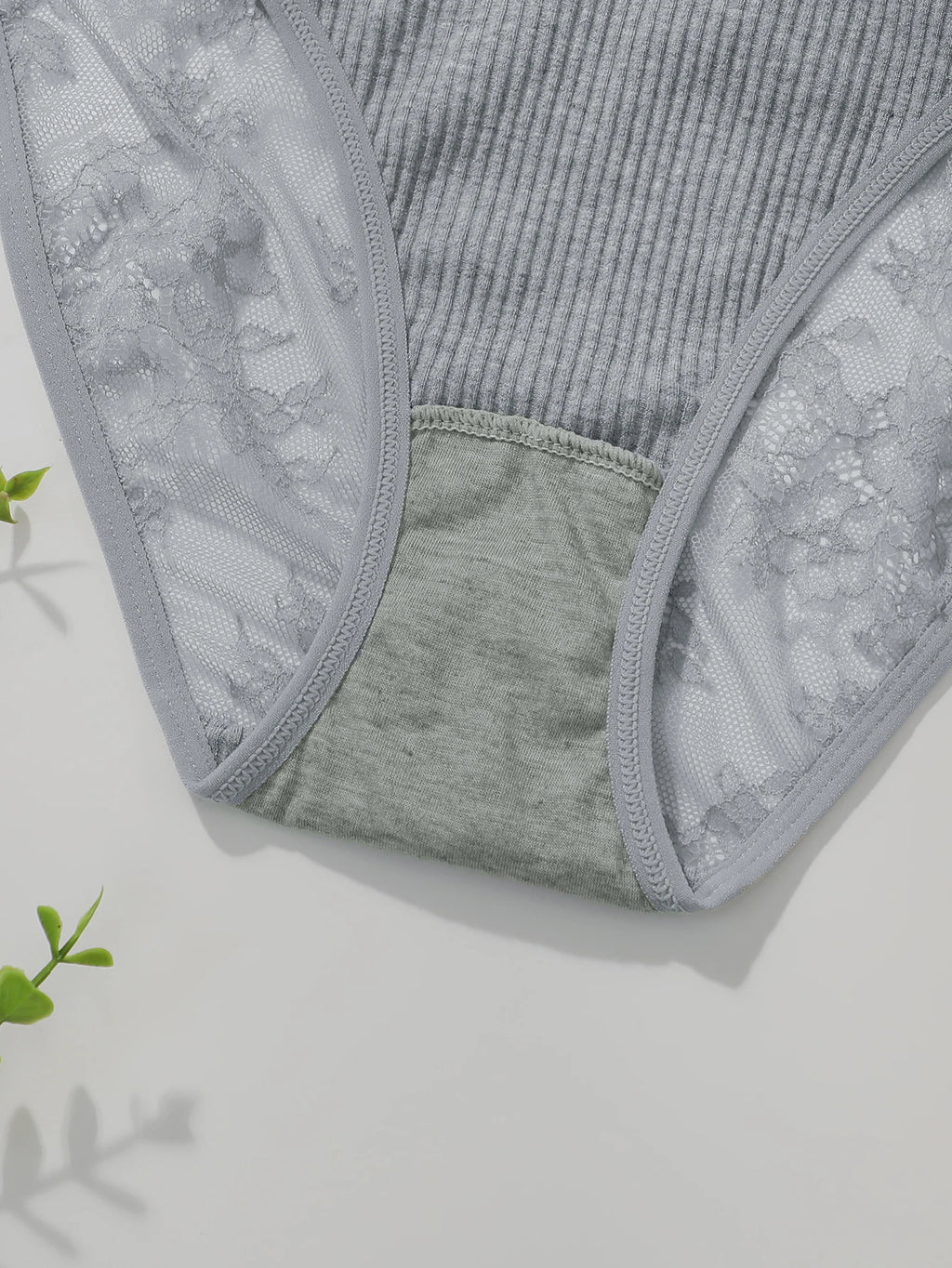 Ensemble de sous-vêtements pour femmes