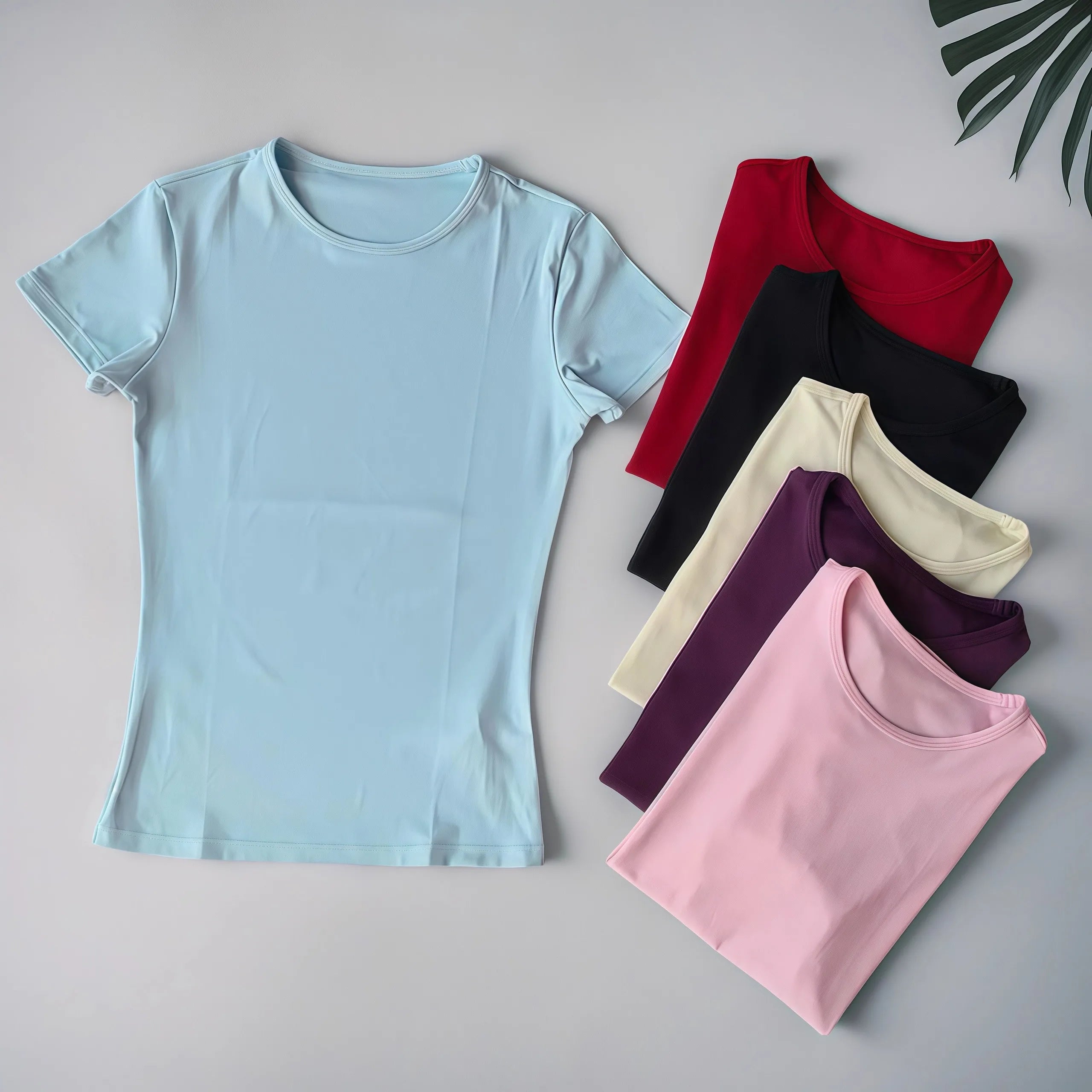 T-shirt de sport d'extérieur pour femmes
