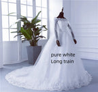 Robe de mariée à manches longues avec appliques en dentelle pour femmes