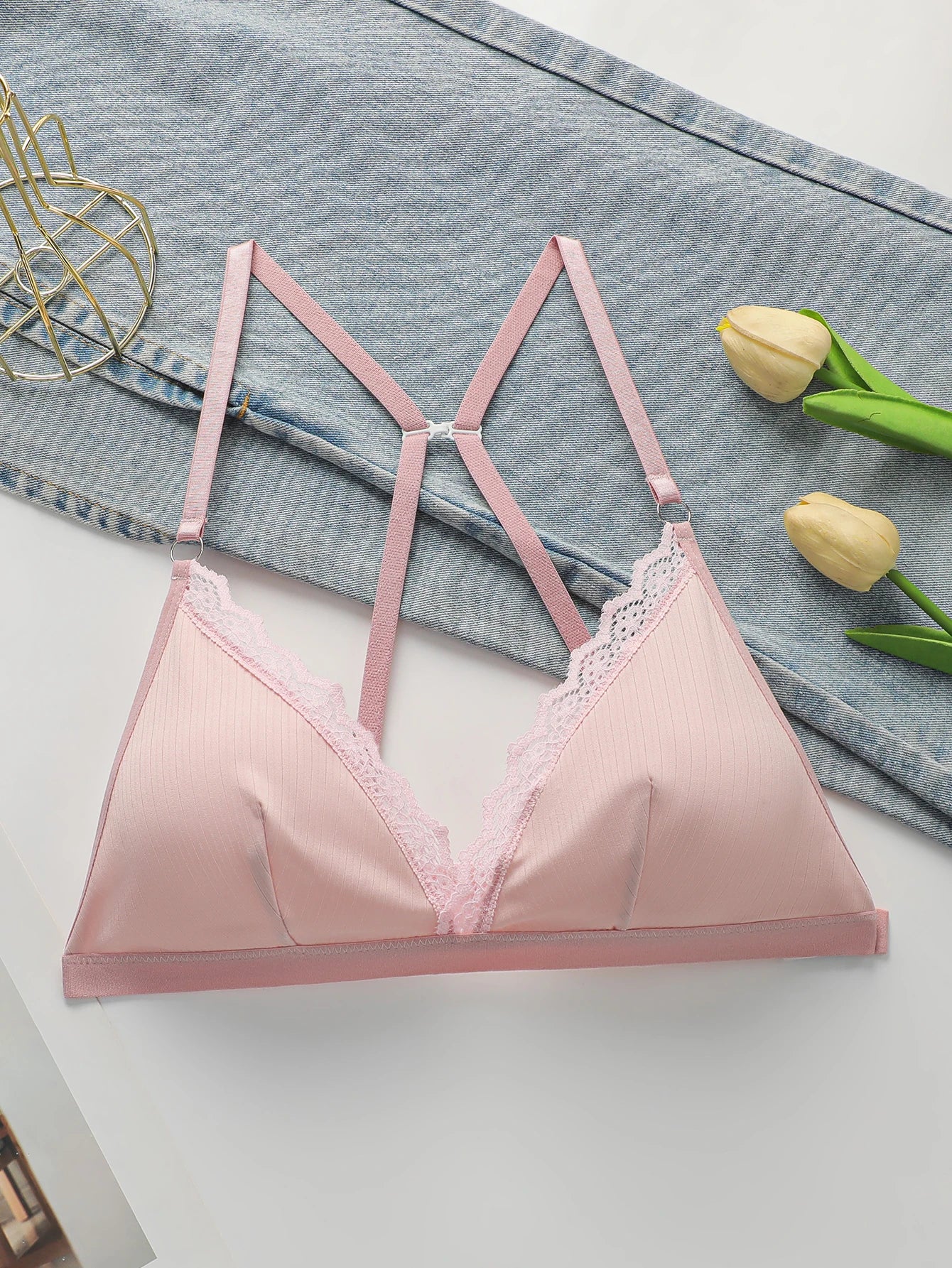 Soutien-gorge avec dentelle, sans armatures pour femmes