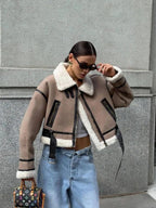 Veste en faux cuir d'agneau pour femmes