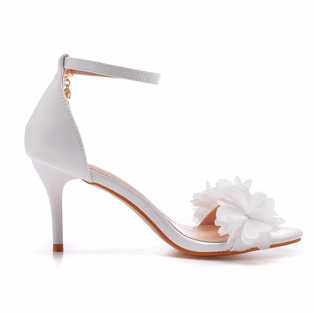 Sandales en dentelle blanche pour femmes