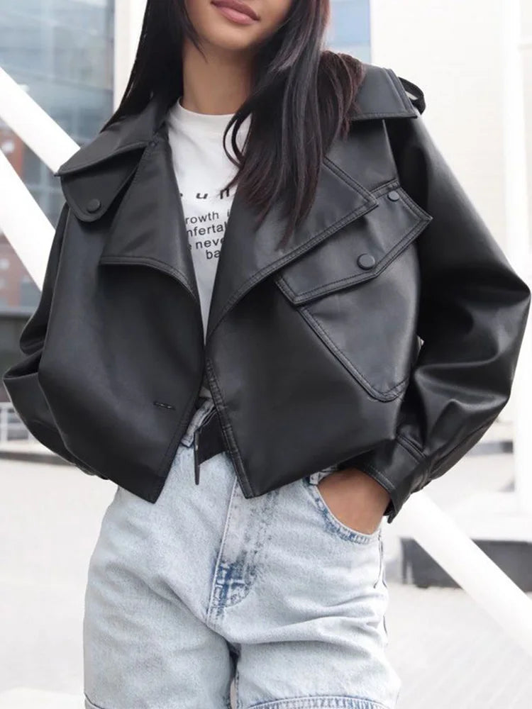 Veste courte et ample en faux cuir pour femmes