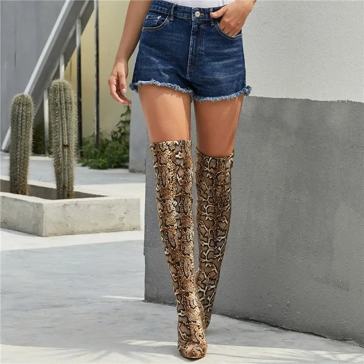 Bottes au-dessus du genou à bout pointu en cuir de serpent pour femmes