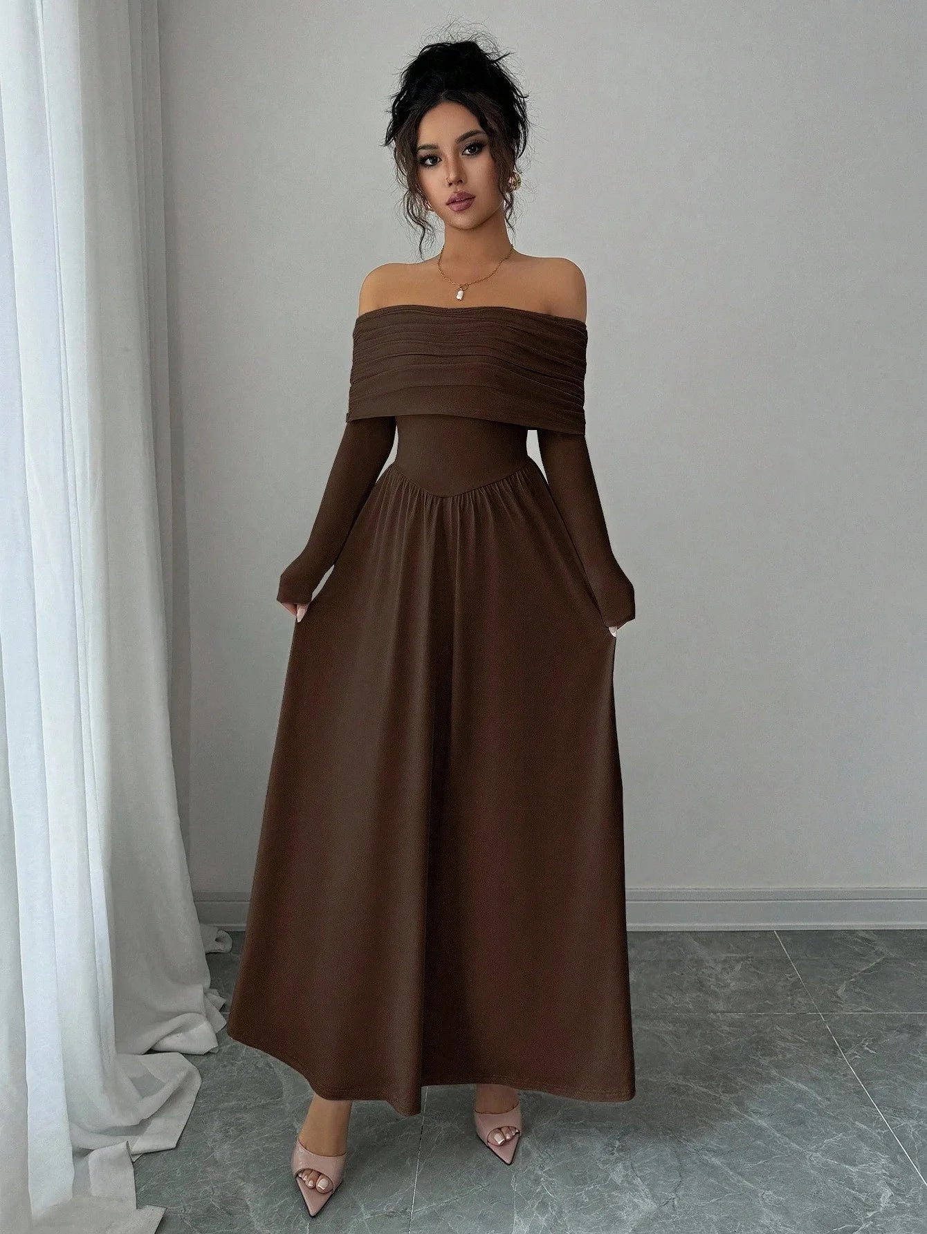 Robes longues et cintrées à coupe trapèze pour femmes