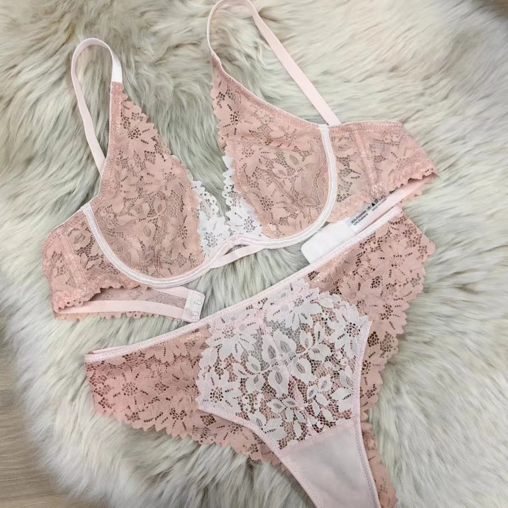 Ensemble soutien-gorge et culotte en dentelle brodée pour femmes