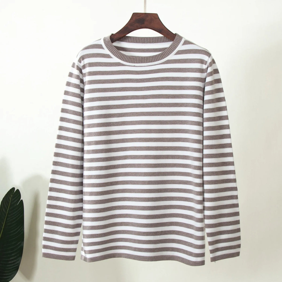 Pull Rayé Femme – Maille Élégante
