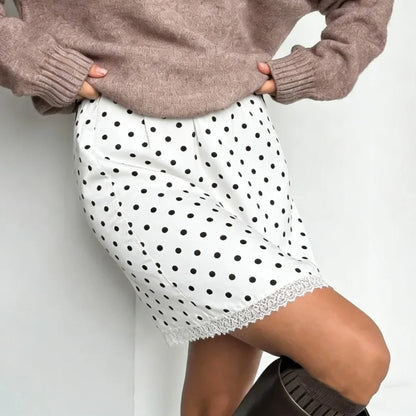 Mini-Jupe Femme – Pois, Dentelle et Taille Haute