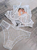 Ensemble soutien-gorge ajouré et respirant en dentelle et culotte pour femmes