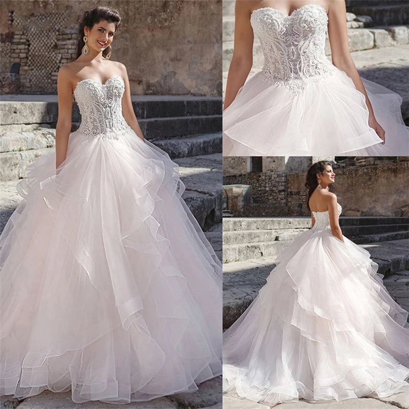 Robes de mariée de luxe à décolleté cœur pour femmes