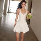 Robe en dentelle et col en V, sans manches pour femmes
