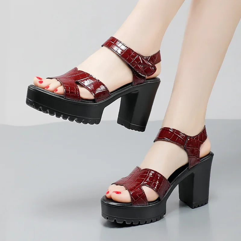 Sandales en cuir véritable pour femmes