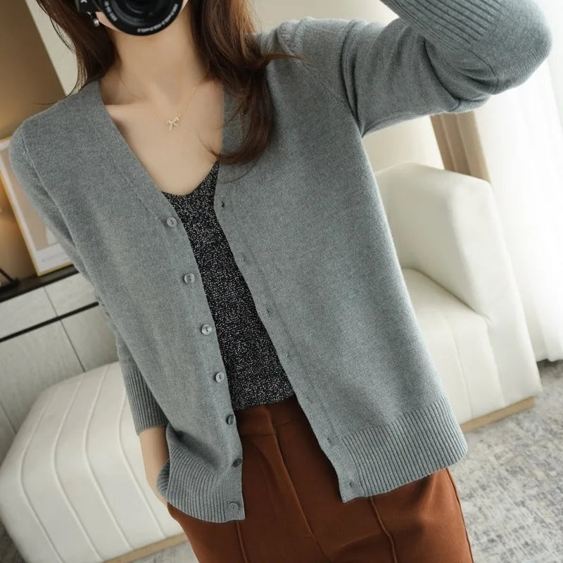 Cardigan tricoté à manches longues et col en v pour femmes