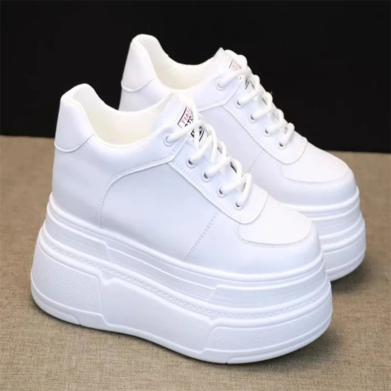 Baskets air blanches en cuir pour Femmes
