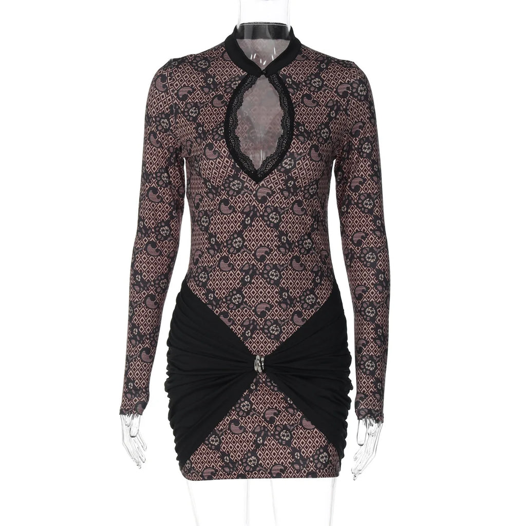 Robe courte sexy en dentelle patchwork ajourée pour femmes