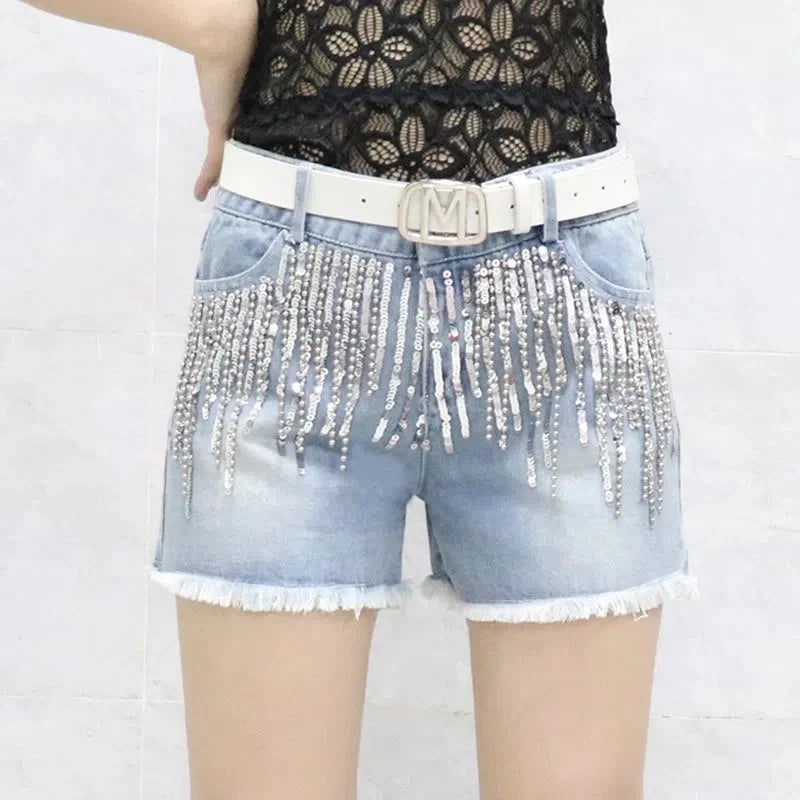 Short en jean noir à paillettes et pompons pour femmes