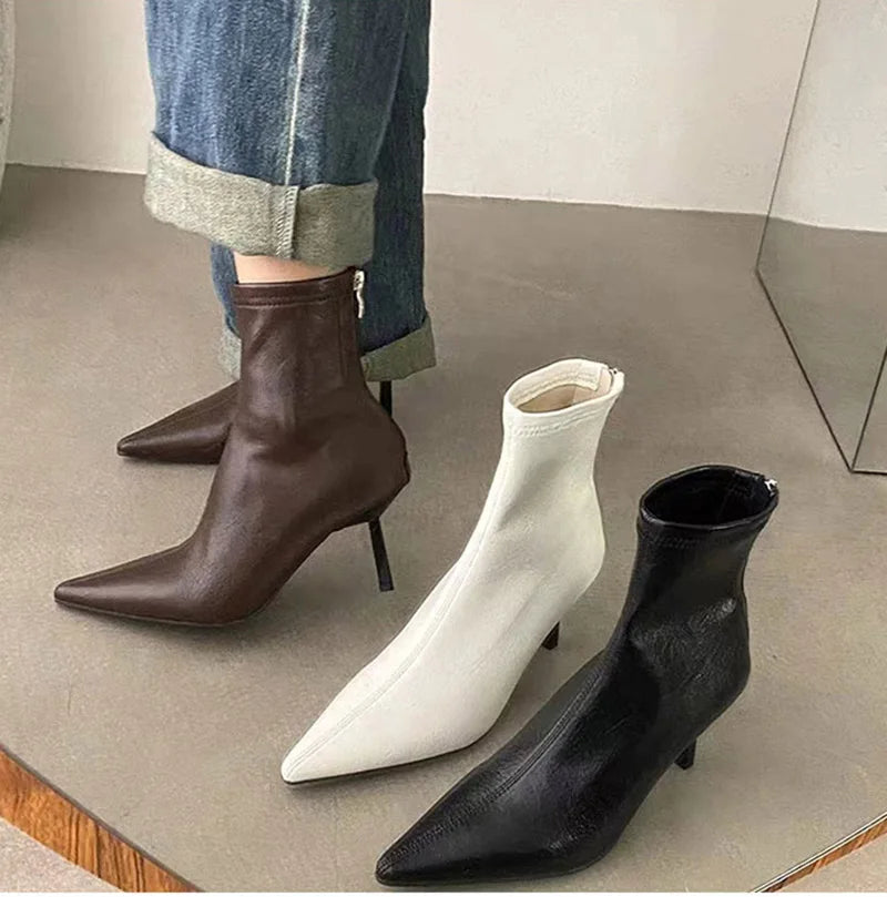 Bottine de rinçage pointues pour femmes