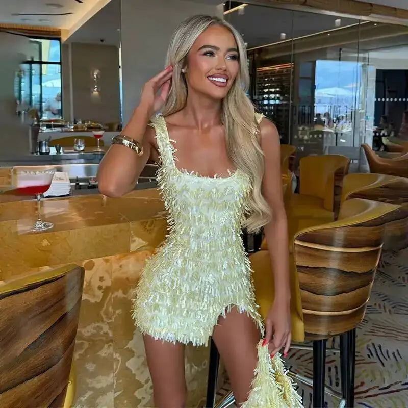 Robe à sequins et fente pour femmes