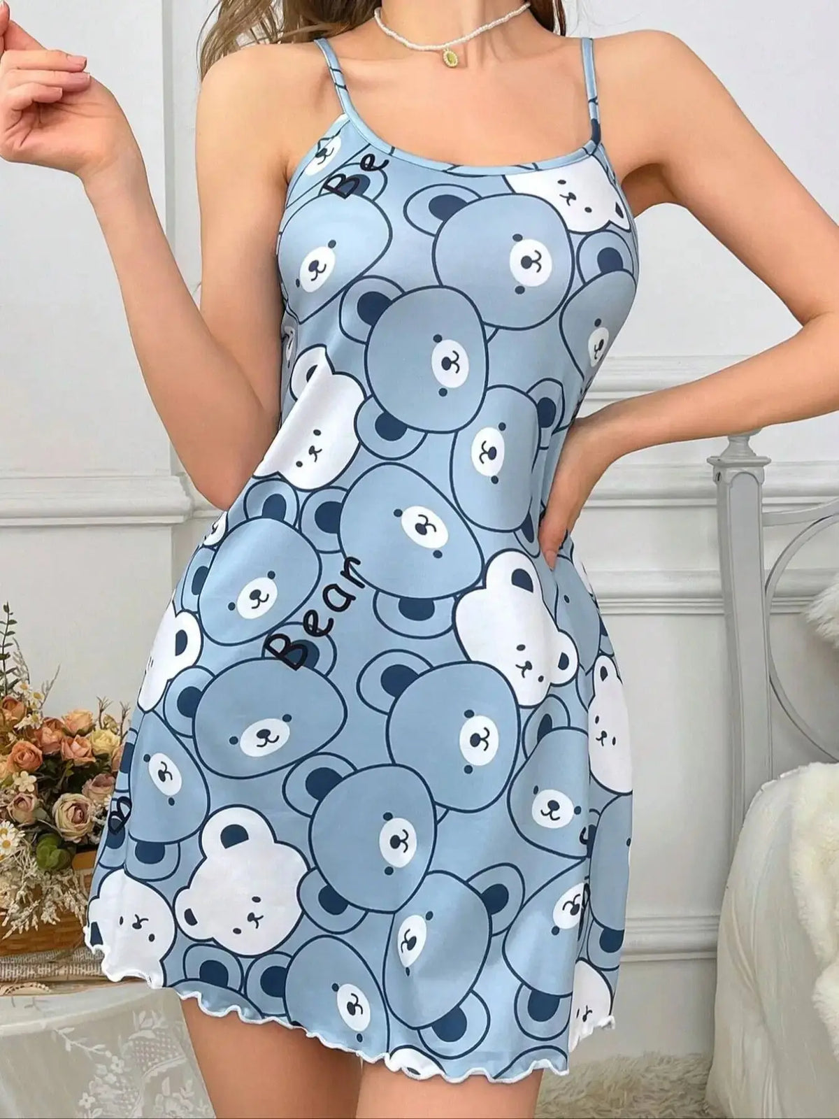 Nuisette Courte Femme – Imprimé Ours et Volants