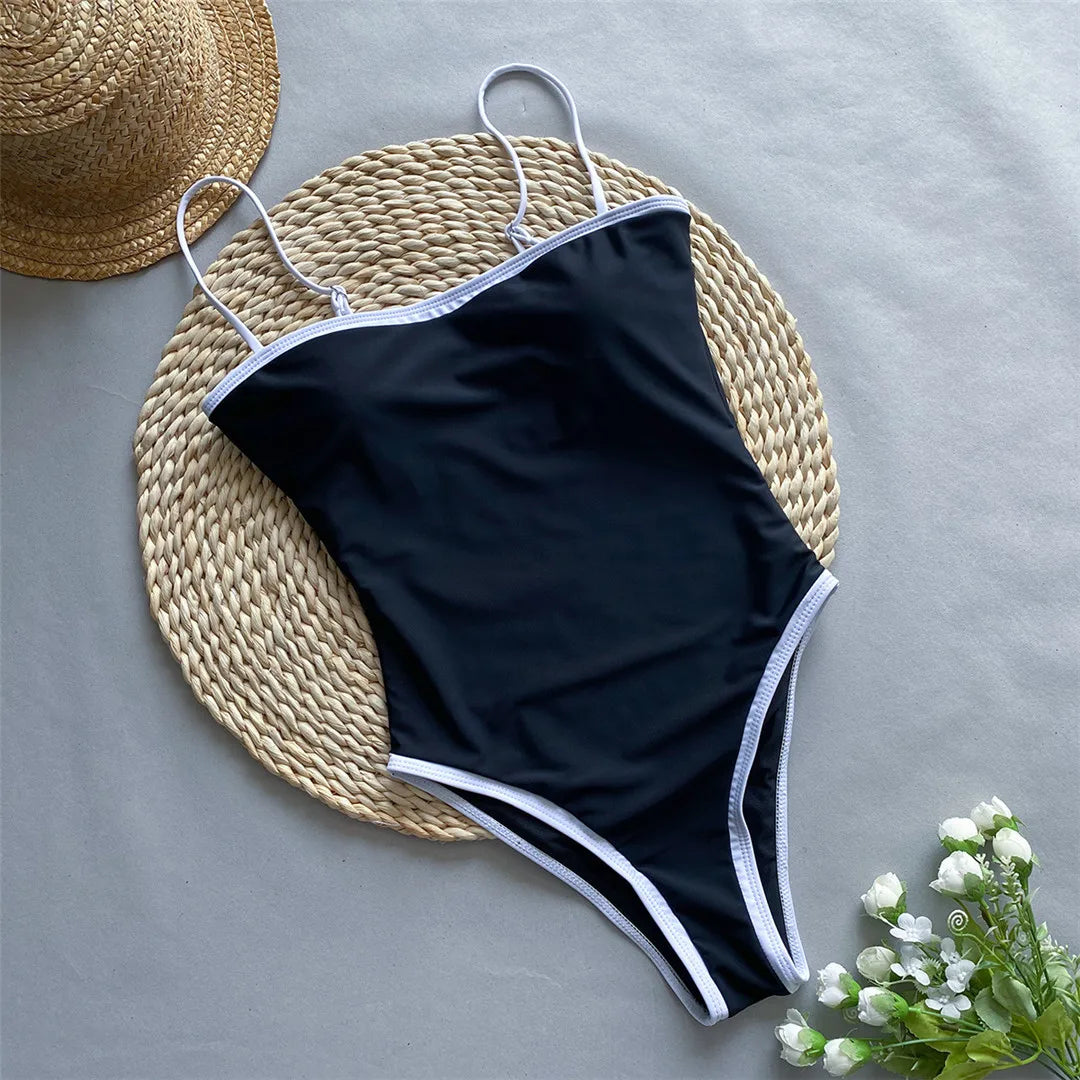 Maillot de bain une pièce coupe haute et dos nu, pour femmes