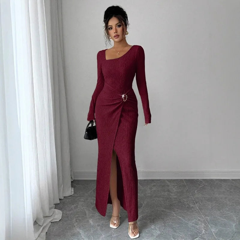 Robe longue en tricot texturé à col irrégulier pour femmes