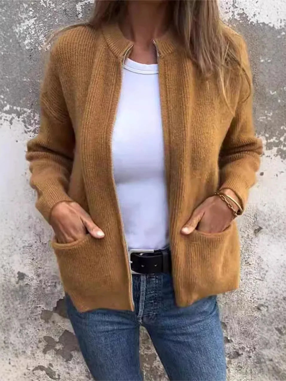 Veste à col pour femmes