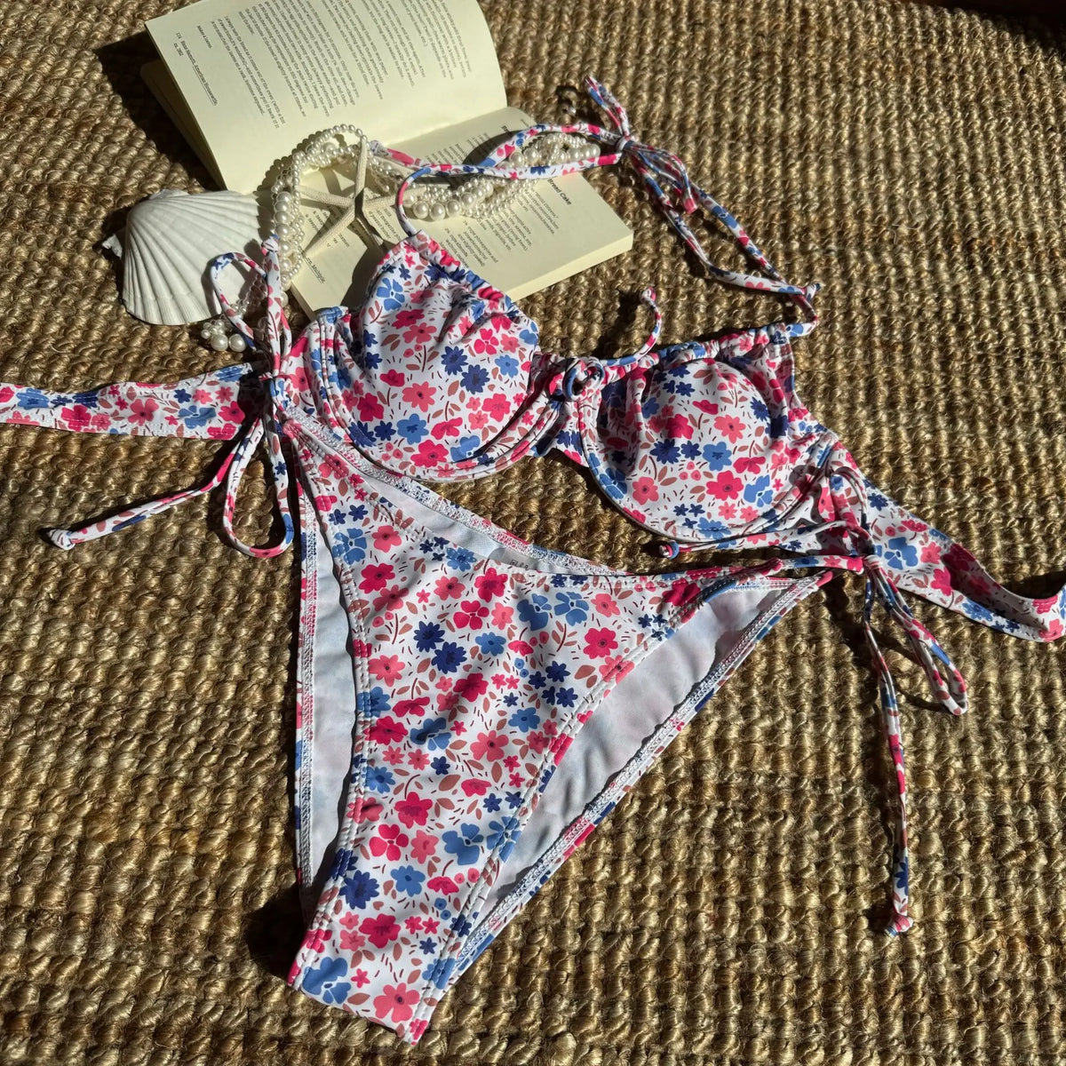 Maillot de bain deux pièces imprimé fleuri à armatures pour femmes