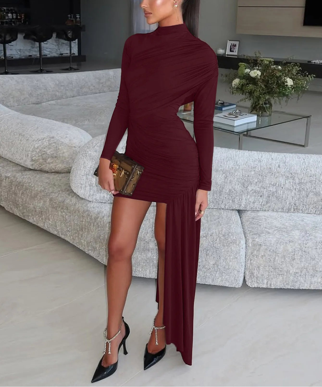 Mini robe à col roulé et manches longues pour femmes