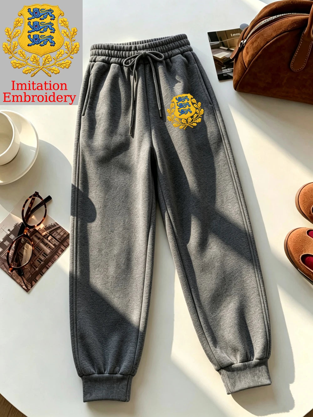 Pantalon de jogging imprimé emblème estonien pour femmes