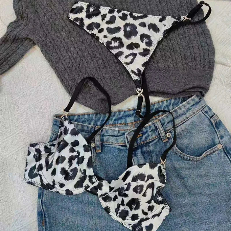 Ensemble soutien-gorge et string pour femmes