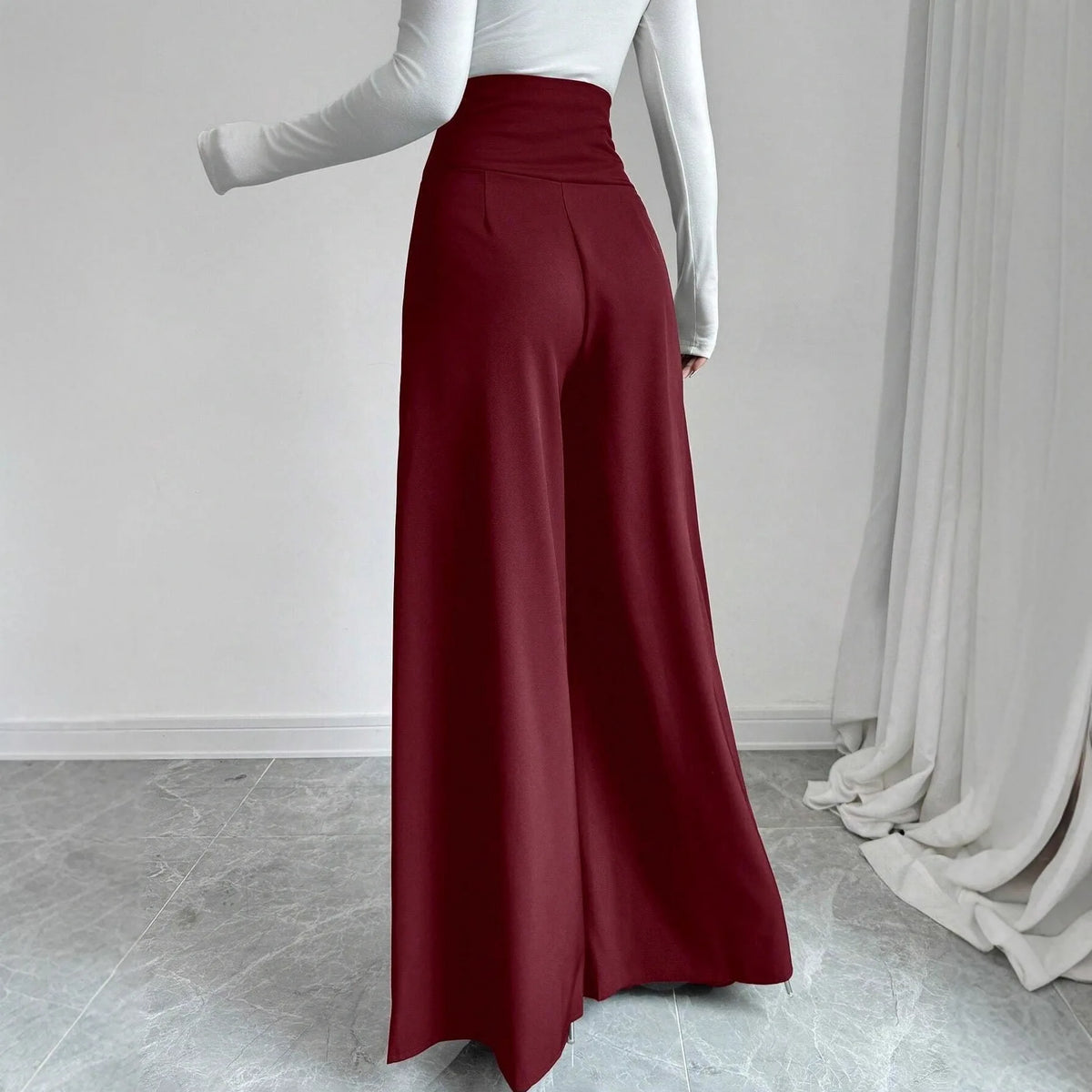 Pantalon Droit Femme – Coupe Classique