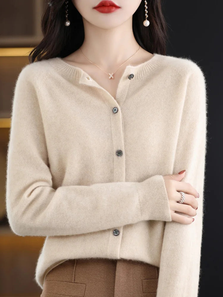Cardigan à col rond en laine mérinos pour femmes