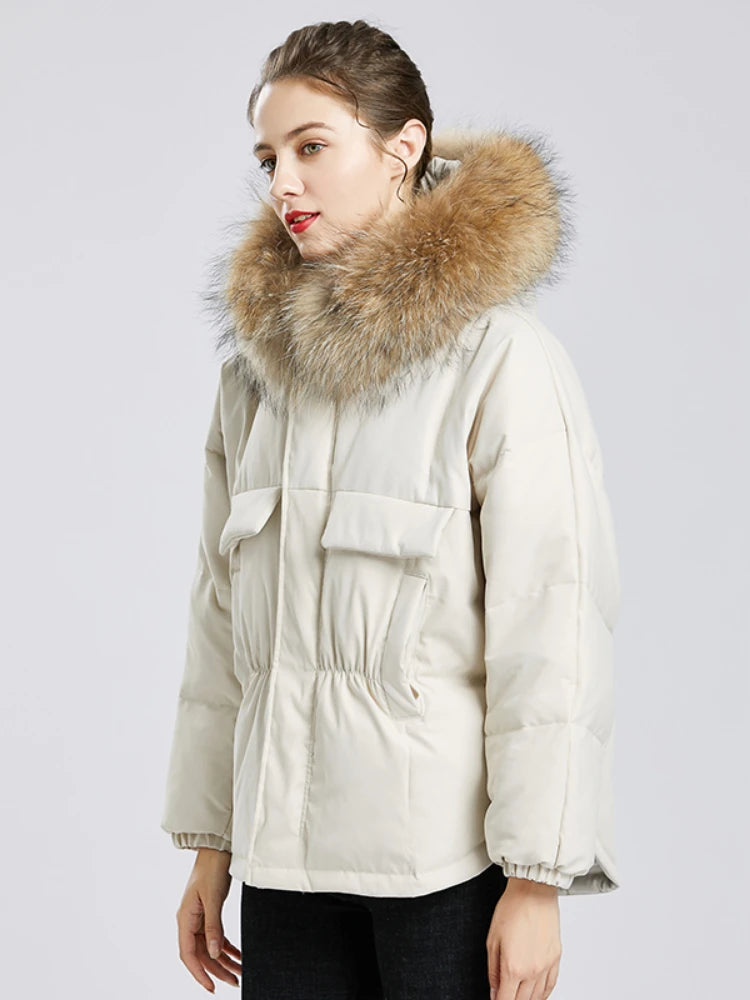 Manteau courte à capuche en fourrure de raton laveur véritable pour femmes