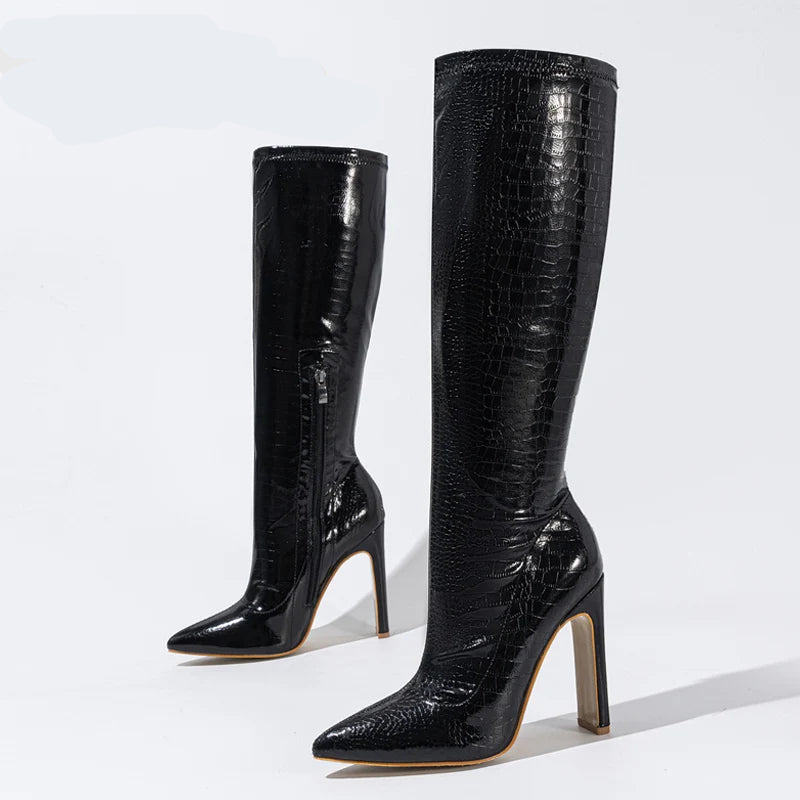 Bottes hautes en cuir noir pour femmes